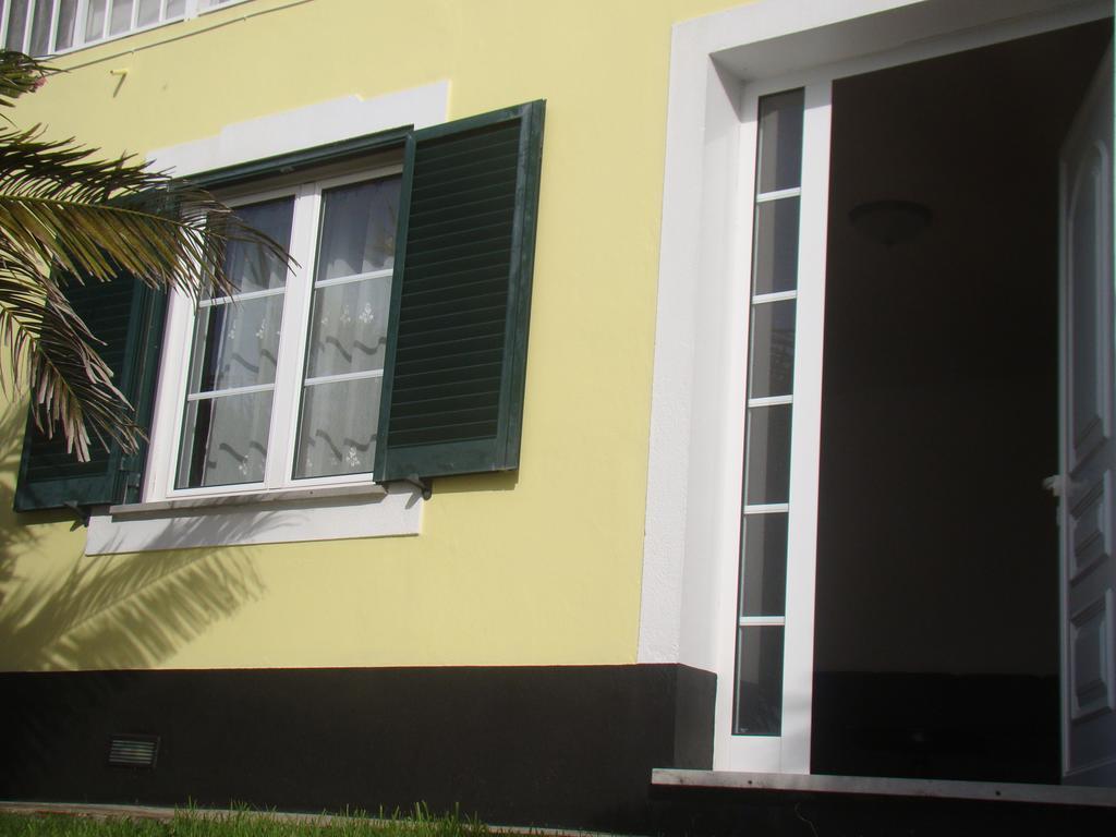 Casa Das Merces Angra do Heroismo Bagian luar foto